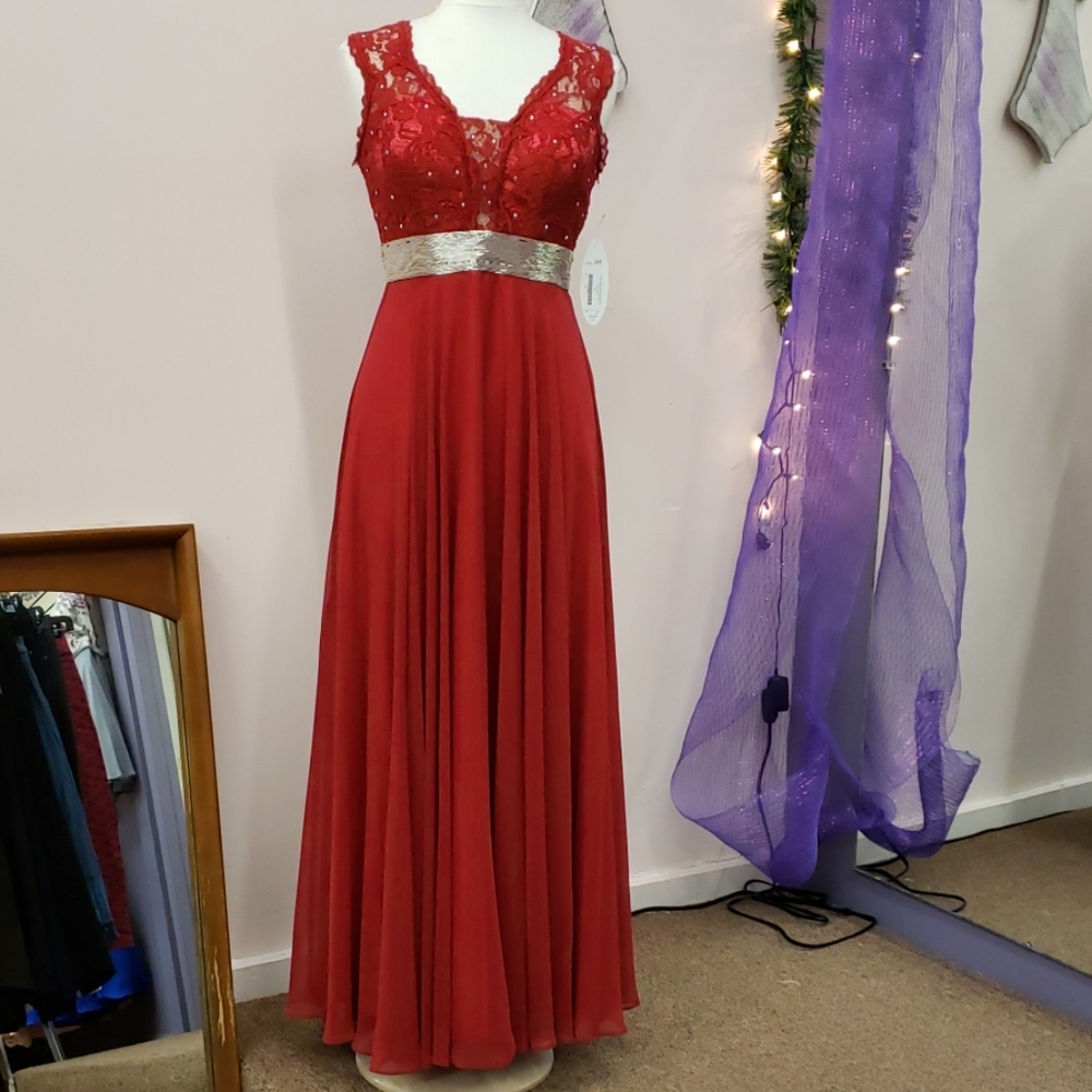 Cindy Red Formal Dress